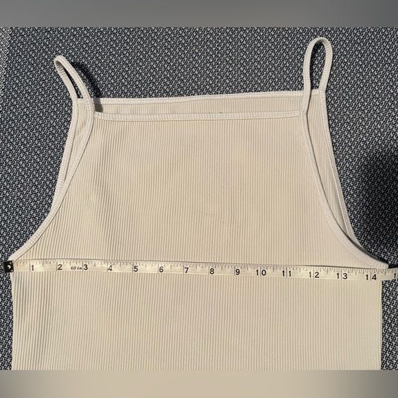 Abercrombie & Fitch Ribbed Tank Top - Picture 4 of 9